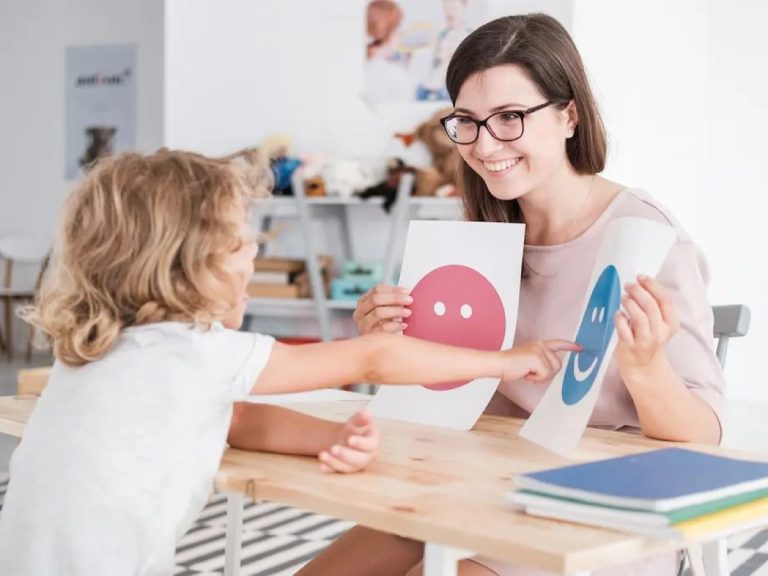 10 Signs Your Child May Need Speech Therapy